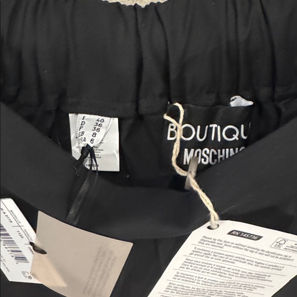 Moschino boutique black pleated skirt - Picture 4 of 5